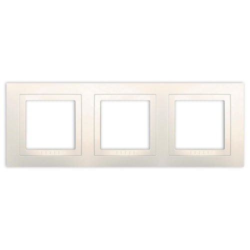 Декоративна рамка тройна слонова кост - Unica Basic - MGU2.006.25